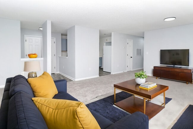 Photo - The Oaks Apartments