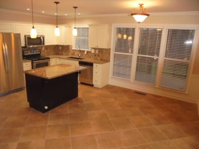 Foto - 2235 Saluda Ln NW