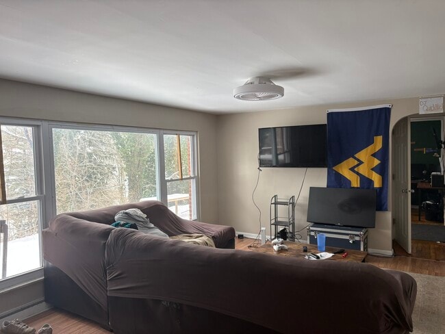 Photo - 616 Pearl Ave