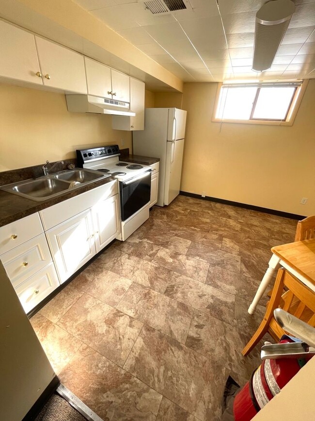 Photo - 1947 8th Ave Unit 2