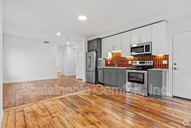 Building Photo - 205 Summer St Rental