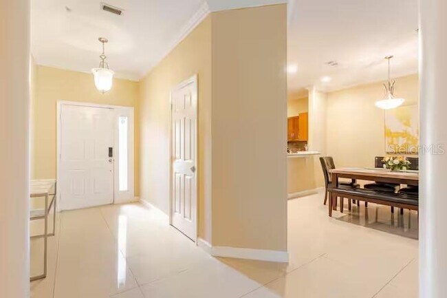 Photo - 3041 Ashland Ln S