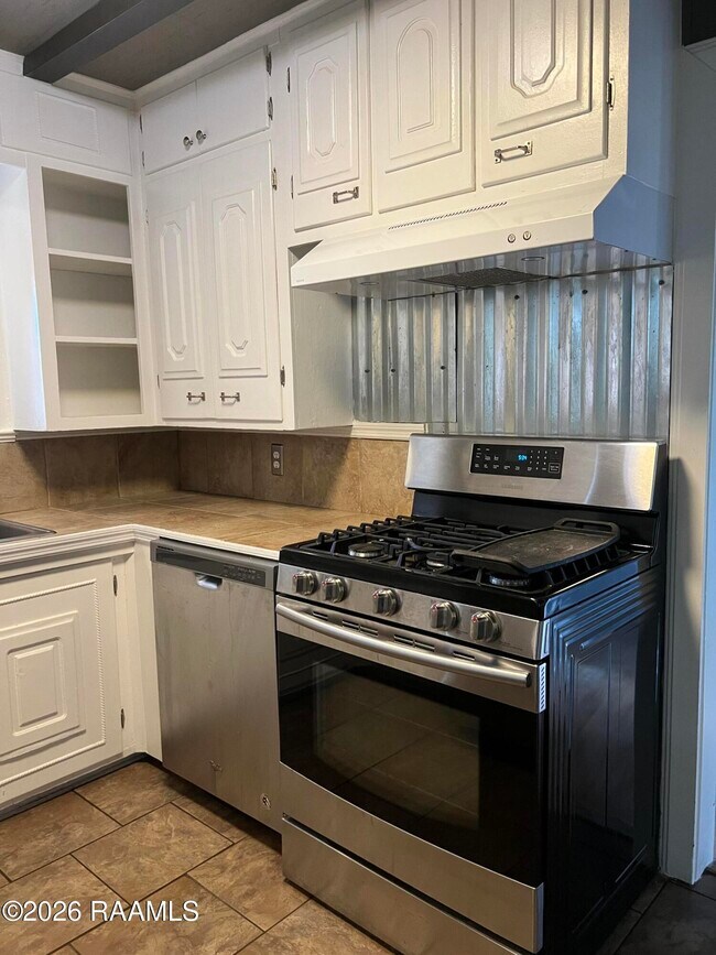 Photo - 135 Oak Crest Dr