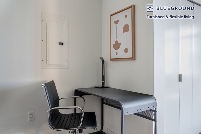 Photo - 62 Cedar St Unidad FL10-ID644