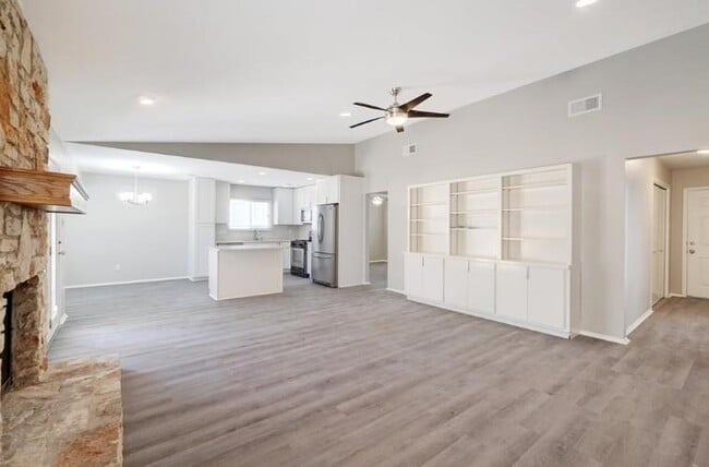 Photo - 11428 Bristle Oak Trail