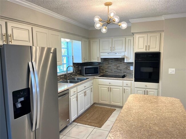 Photo - 6650 Hickorywood Ln Unit 6650