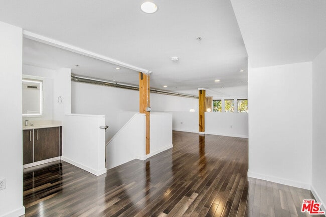 Photo - 4215 Glencoe Ave Unit 130