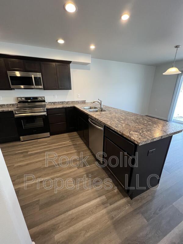 Photo - 1508 Danny Pl