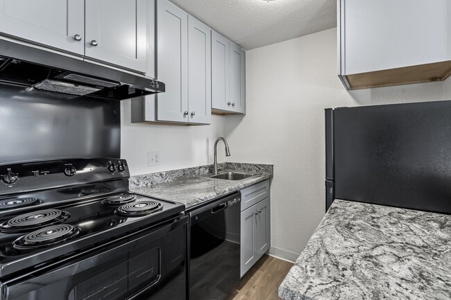 Photo - Valley Pines