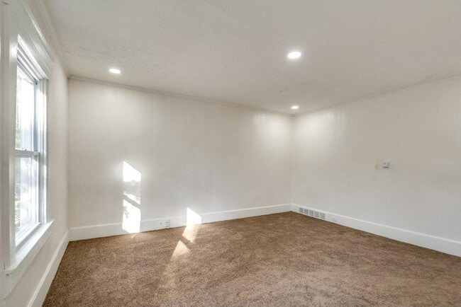 Photo - 6701 Gertrude Ave