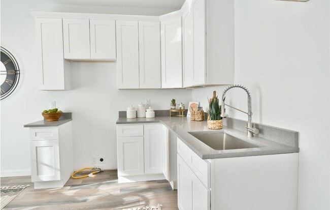 Photo - South6412ERR Unit 10