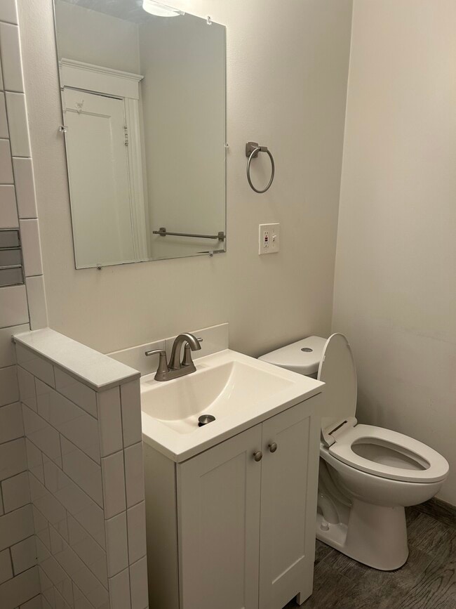 Photo - 33 Highgate St Unit 6