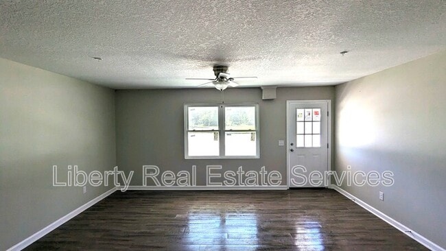 Photo - 1474 Kelly Dr Unit Apt 11