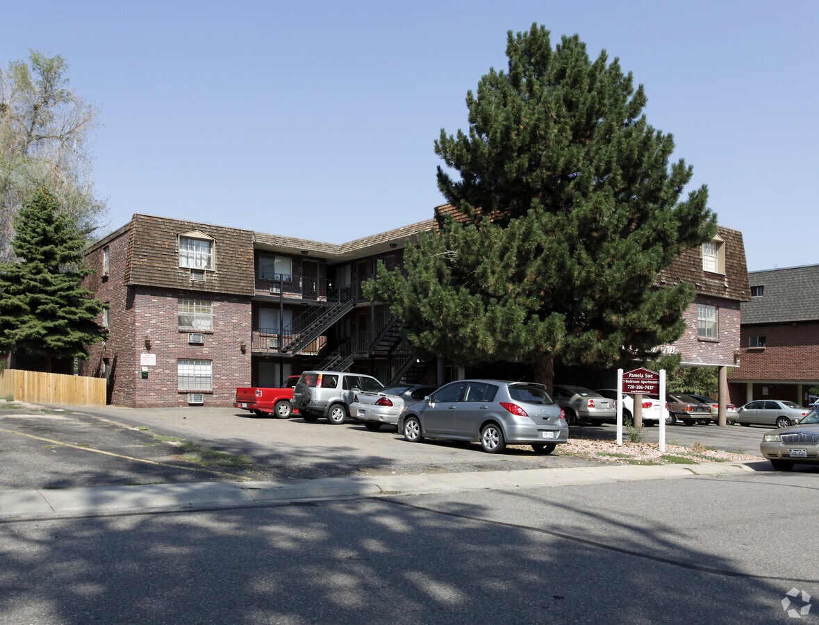 Photo - Pamela Sue Apartments