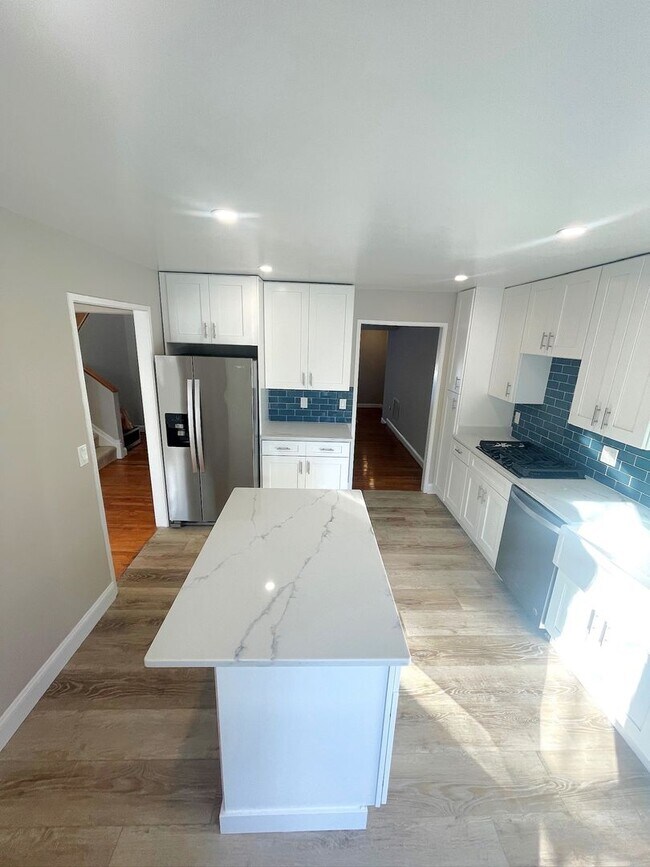 Photo - Newly Renovated 3 Level Townhome!