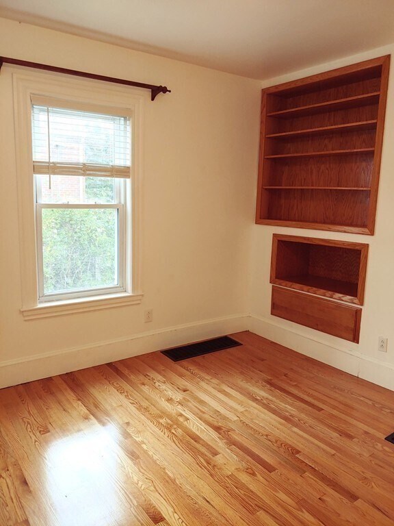 Photo - 126 Carlisle St