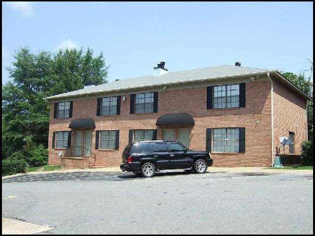 Building Photo - 1809 Reservoir Rd