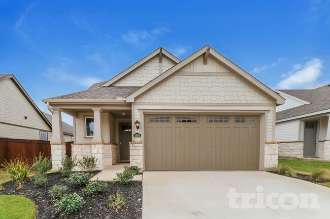 Building Photo - 1605 Mexican Heather Dr