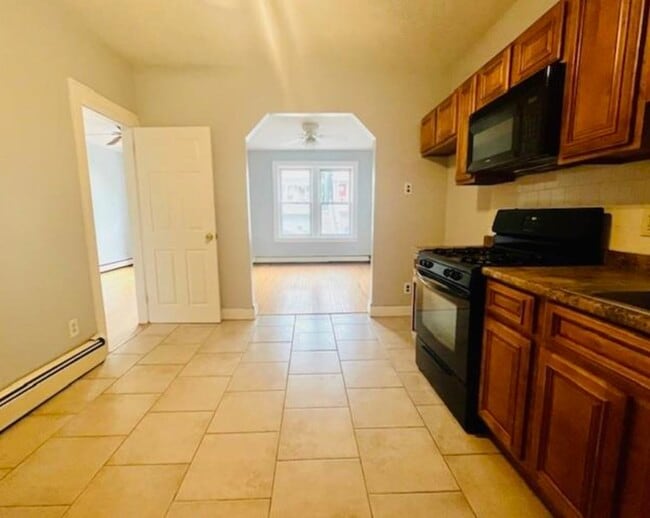 Building Photo - 260 Prospect Ave Unit 1F