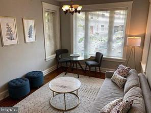 624 Maryland Ave NE Unit 1