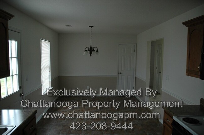 Photo - 296 Glenn Wade Dr