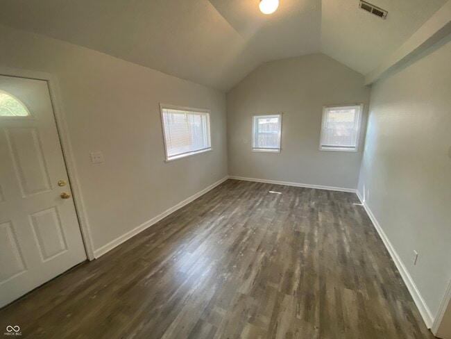 Photo - 410 N 20th Ave