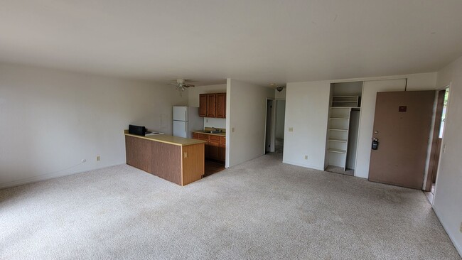 Photo - Makaha Valley Plantation 64-A  Nice 2 Bedr...