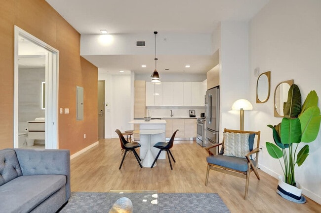 Building Photo - 1220 17th St