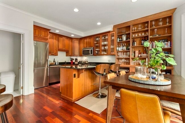 Photo - 53 Upland Rd