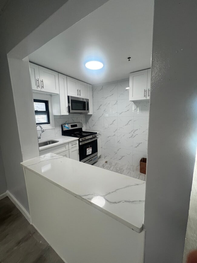 Photo - 7208 Tonnelle Ave Unidad 1