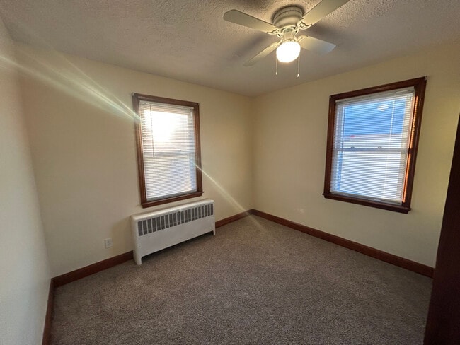 Photo - 1231 Hilldale Rd