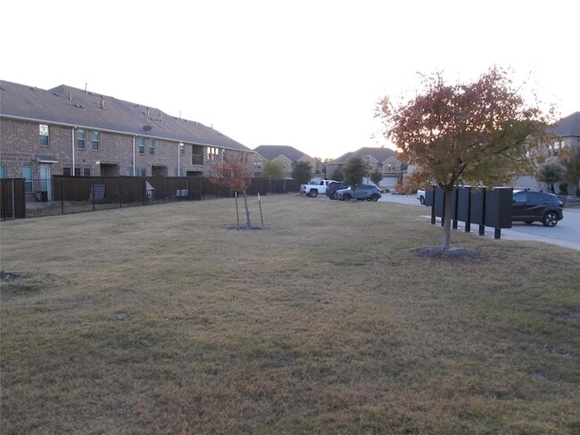 Photo - 1748 Redding St