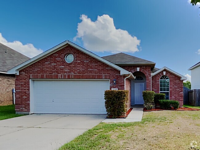 Building Photo - 18494 Sunrise Pines Dr Rental