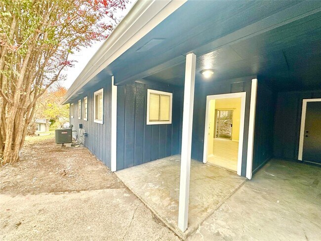 Photo - 4302 Scottsdale Rd