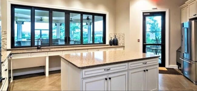 Photo - 823 SE Villandry Way