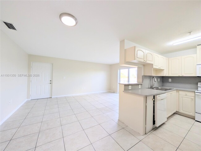 Photo - 3201 W Flagler St Unit 209