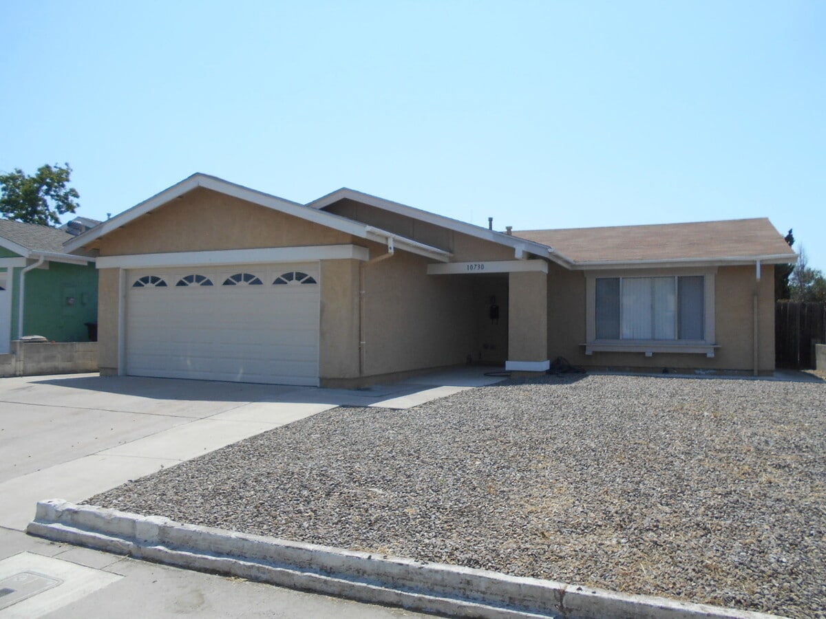 Photo - 10730 Fenwick Rd