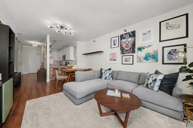 Photo - 5 E 14th Pl Unit 1102