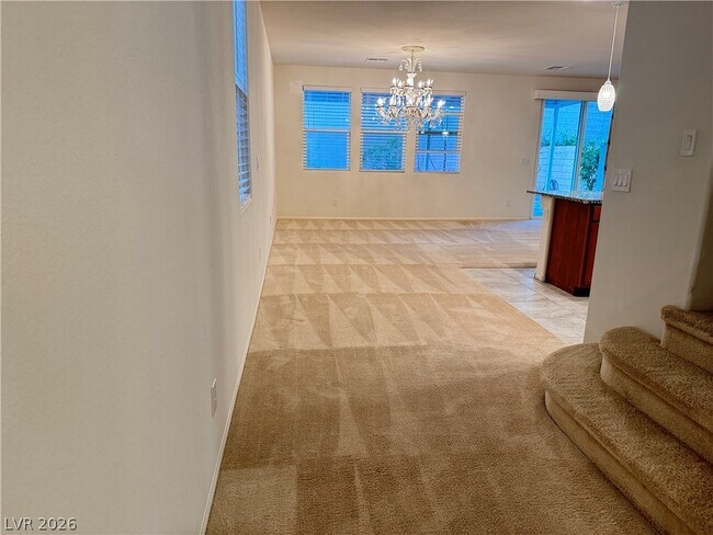 Photo - 5573 Anshan St
