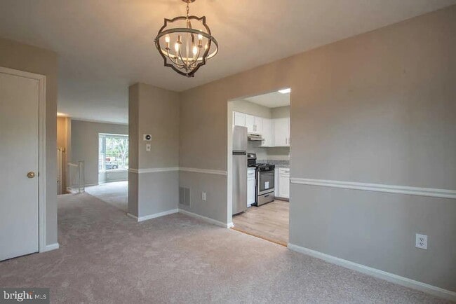 Photo - 7066 Solomon Seal Ct