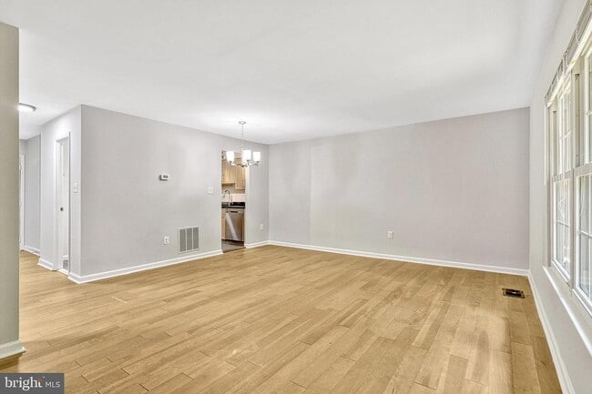 Photo - 6454 Blarney Stone Ct