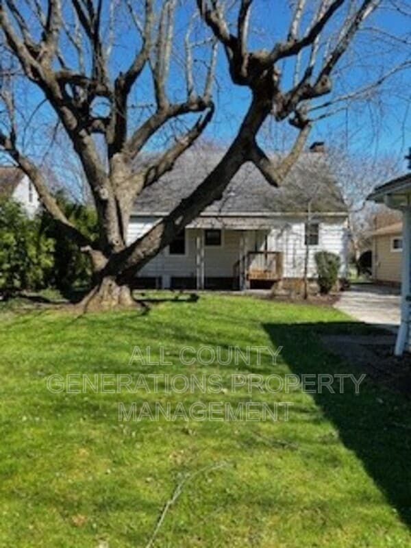 Photo - 6558 Lawnwood Ave