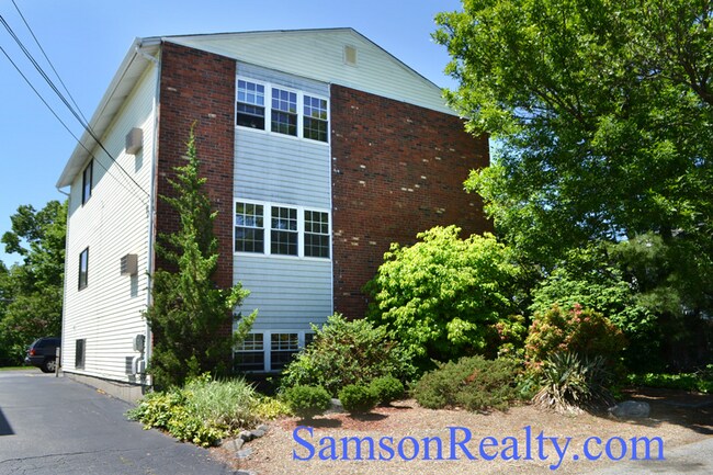 Photo - 41 Woodward Ave Unit 3
