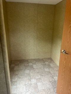 Photo - 205 Dennis Ln