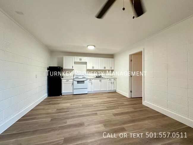 Photo - 100 Caruthers St Unit 109