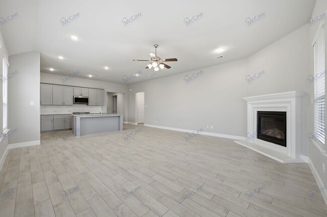 Photo - 9698 Staffordshire Rd