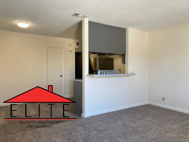 Photo - 645RC Unit #D