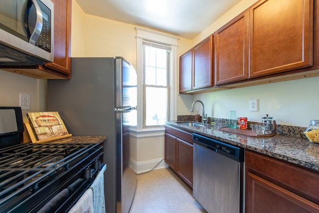 The Asbury - The Asbury Apartments