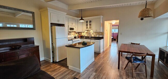 Photo - Relaxing Fully-Furnished 2 Bed 1 Bath Condo With Balcony In Beautiful Heritage Woods Unit 202