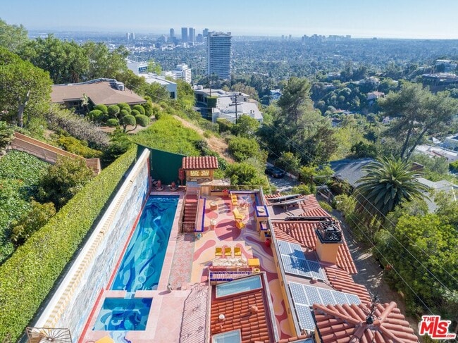 9170 Thrasher Ave